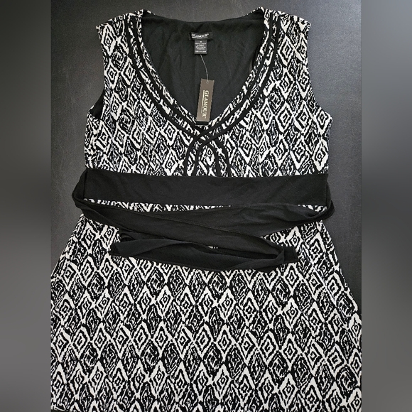 NWT - Glamour Black and White Stretch Midi Dress - Size 16 - Picture 4 of 12